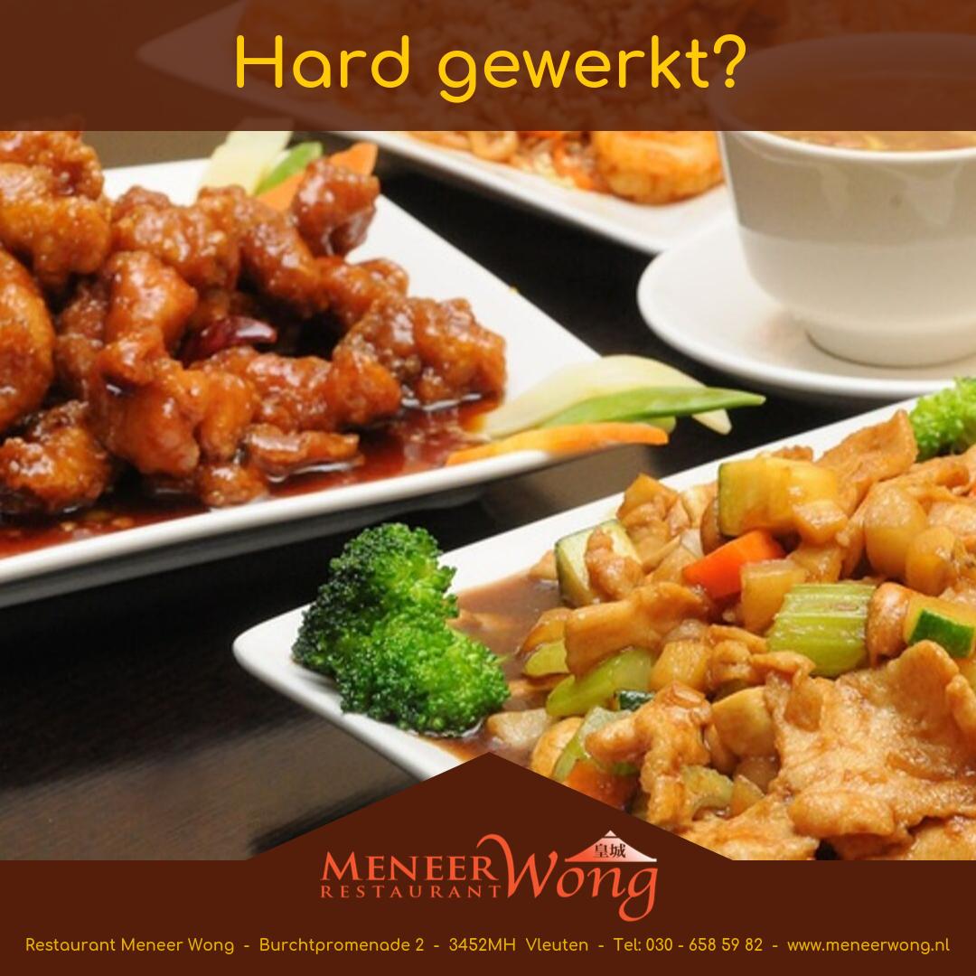 MeneerWong's tweet photo. Over een paar uurtjes is het alweer weekend, na een week hard werken mag je jezelf toch ook wel eens belonen? 😋 

We hebben nog een aantal plaatsen over en anders kun je natuurlijk ook afhalen! Met wie zou jij graag lekker gaan chinees gaan eten? 🍝🍣🥟

Tag ze hieronder! https://t.co/sFU7KLOudg