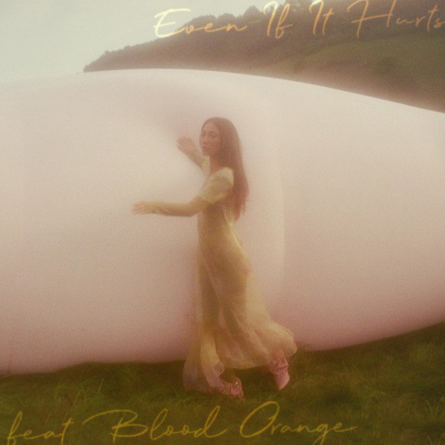 Tei Shi announces new album 'La Linda' — watch the video for "Even If It Hurts" with Blood Orange gum.to/ZyOJQ3