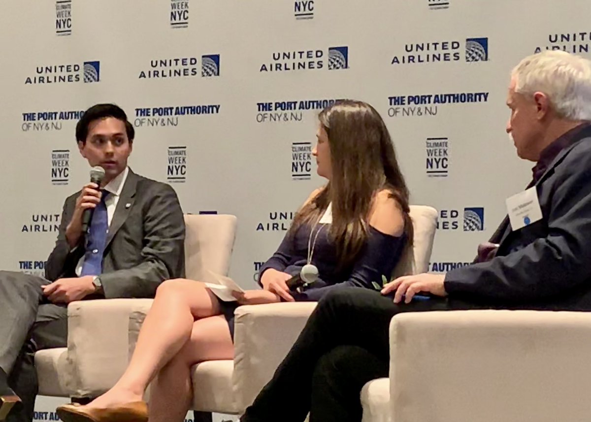 aaronstash's tweet photo. The airline industry is very risk adverse, but @united is making investments to move the sustainable aviation fuel industry forward. #AaronRobinson #ecoskies #greenerav https://t.co/62QMPLxlZU