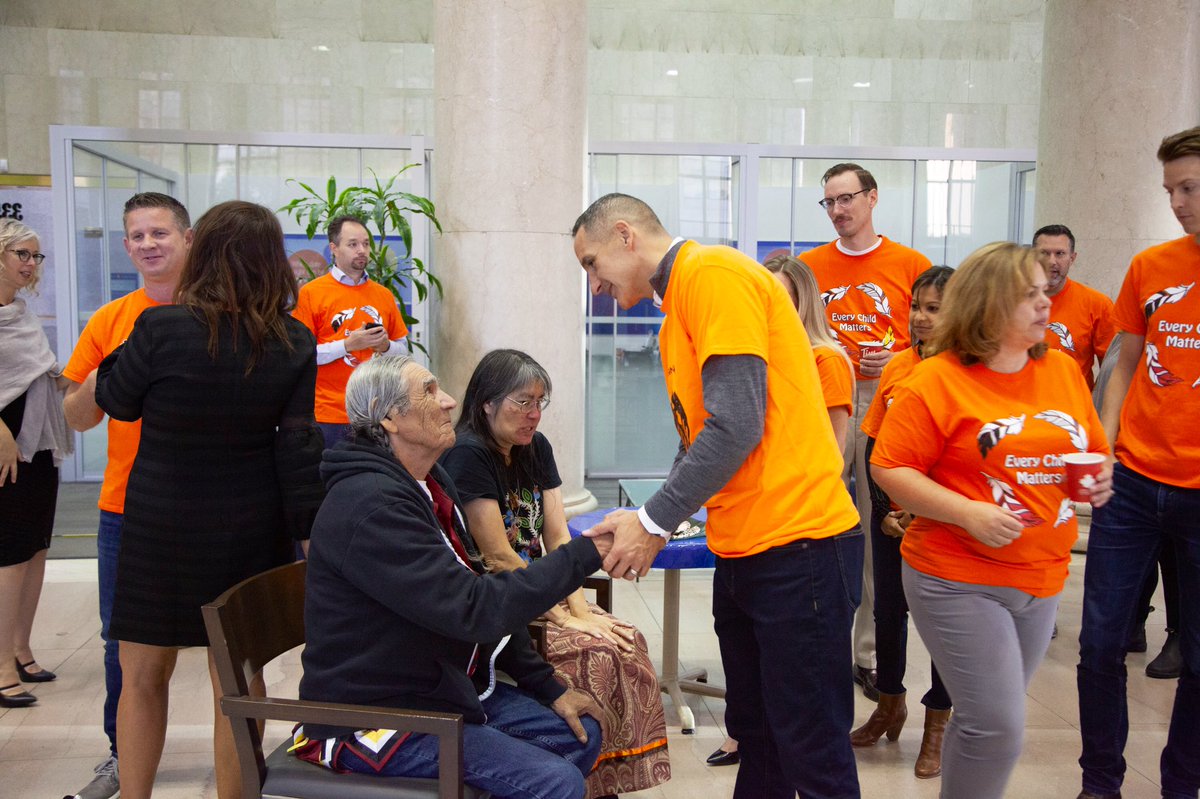 kevin_chief's tweet image. For the compassion &amp;amp; determination that makes reconciliation possible #Miigwech Cora Morgan, First Nations Family Advocate @AMCMBChiefs &amp;amp; Elder Swain for sharing to build understanding on #OrangeShirtDay2019🧡#EveryChildMatters