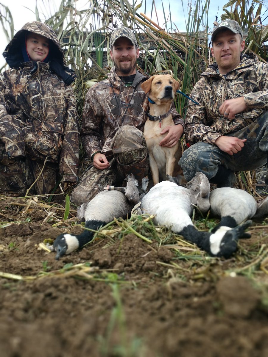 Db_Outdoor's tweet photo. Always good to get those youngsters outdoors. He wanted to come and watch. One came with a little jewelry also. From Hudson Bay Ontario 💥
@ScienceOfShot @Hard_Core_Decoy @LuckyDuckDecoy
@hevishot
@DucksUnlimited
#HuntHardCore https://t.co/HLoCaCg6dw