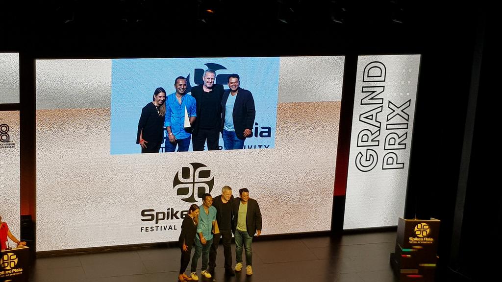 SpikesAsia's tweet image. The Creative Effectiveness GRAND PRIX goes to @DDBMudra_Group and @JNJCares for #ProjectFreePeriod 
#SpikesAsia