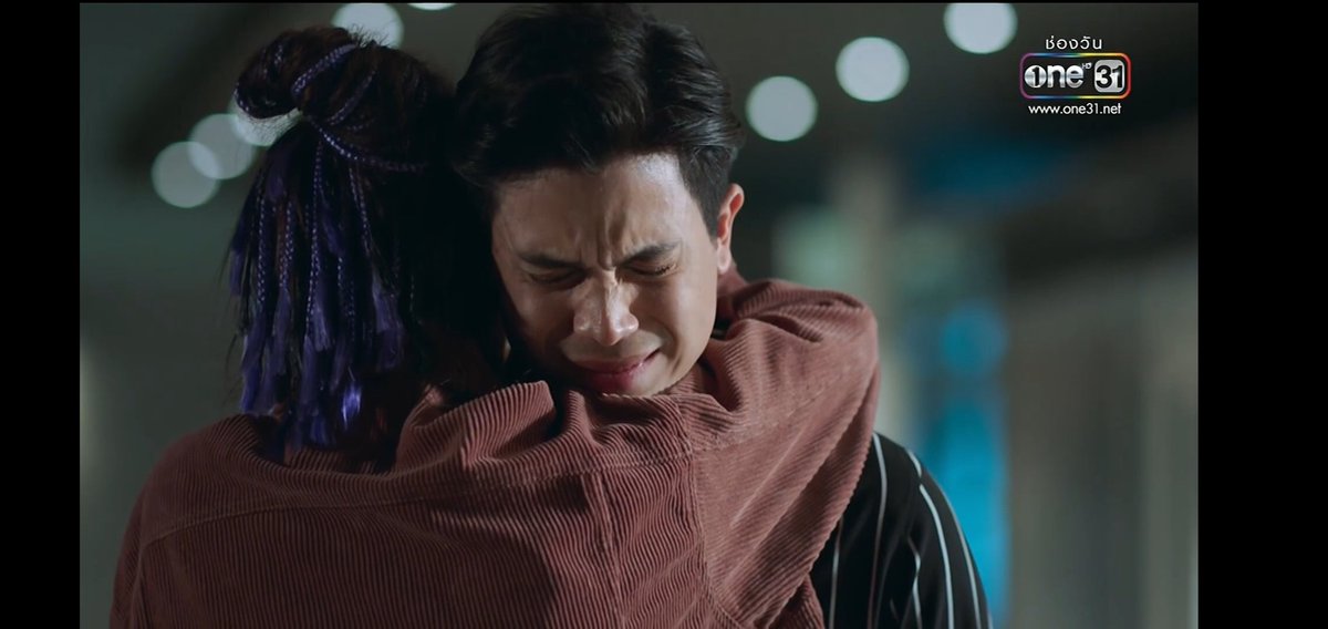 PlobJai's tweet photo. เวลาที่ทุกข์
เวลาที่เสียใจ
เวลาที่อยากร้องไห้
เราก็ต้องการแค่นี้แหละ... 'ใครสักคน'

คนที่เรารู้สึกว่าเราวางใจในตัวเขา
คนที่เรารู้สึกปลอดภัยเวลามีเขาอยู่
คนที่เรารู้สึกว่าร้องไห้ให้เห็นได้โดยไม่อาย

#รักฉุดใจนายฉุกเฉินEP7 https://t.co/FCzz8ld1GE