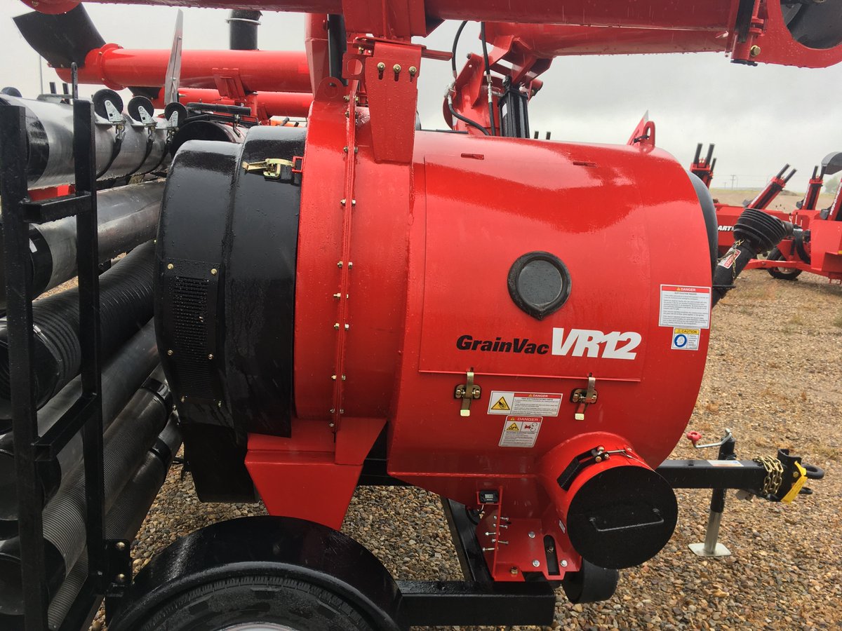 DuclosJody's tweet photo. We have a demoed @AgGrowthIntl #Rem #VR12 with 48 hours on it that has been gone through by factory personnel that's priced to move. Contact your local Rem dealer or call your AGI Rem representative for more details! Comes with new hoses. https://t.co/UtzZ12gKOX