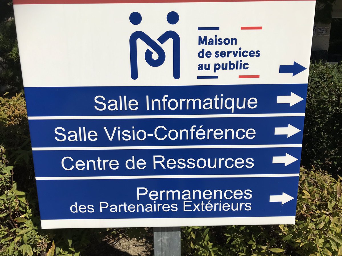 CdLavergne's tweet photo. Ouverture des journées Hydrogène à Saint-Julien-en-Quint, inauguration de la station de Recoubeau-Jansac et visite de la MSAP, maison de services au public à Die située au sein du CFPPA!

Le Diois à l’honneur aujourd’hui, autour de la transition écologique et les services publics https://t.co/lCjWg3Cy1F