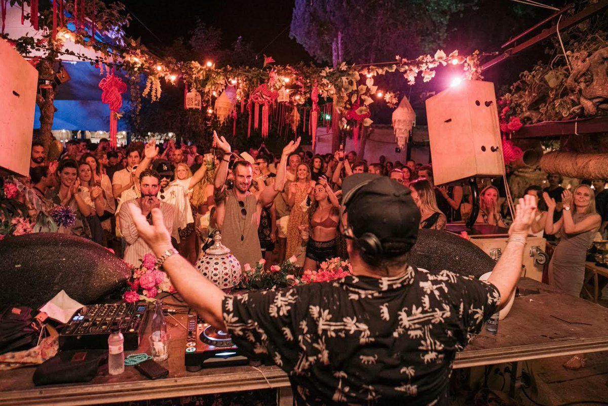 DJBEHROUZ's tweet photo. Ibiza family, join us this Sunday for @DoNotSit_ at @Lasdaliasibz. It will be a pure celebration of love, music and the people of Ibiza. Don't miss out! 💫💫 #DoNotSitOnTour #DoNotSitInIbiza #LasDaliasIbiza https://t.co/kAsacyCwOz