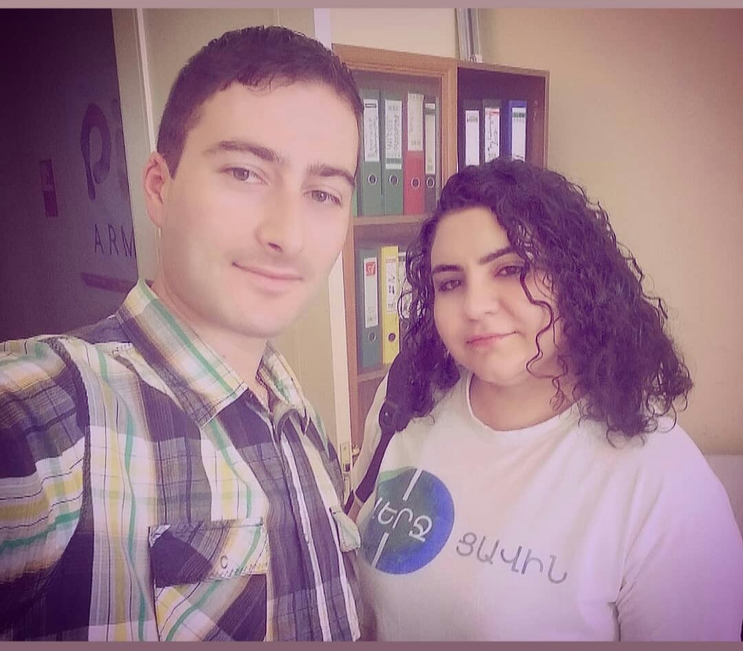 vaghinakth's tweet photo. #PainAwarenessMonth2019
#ShowUsYourBlue #LifeWithoutPain https://t.co/GtEBmdIV1Q