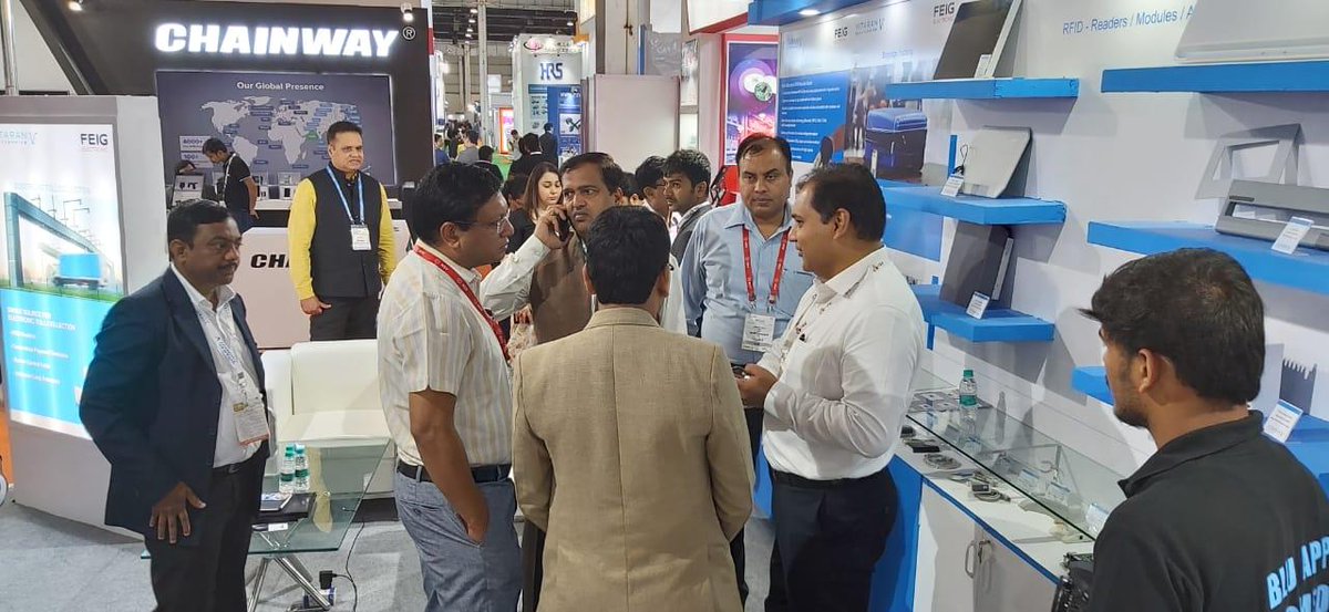 infotekrfid's tweet photo. i-TEK participated in Smart Cards Expo 2019 as a #SilverPartner!
Fabulous show, many new products launched, great response and a whole new #RFID endeavor!
#iTEK #InfotekSoftware #RFIDSolution #ELock #Technology #smartcardsexpo2019 #launch #ProductLaunch #Event #show https://t.co/qNczxQYXnJ