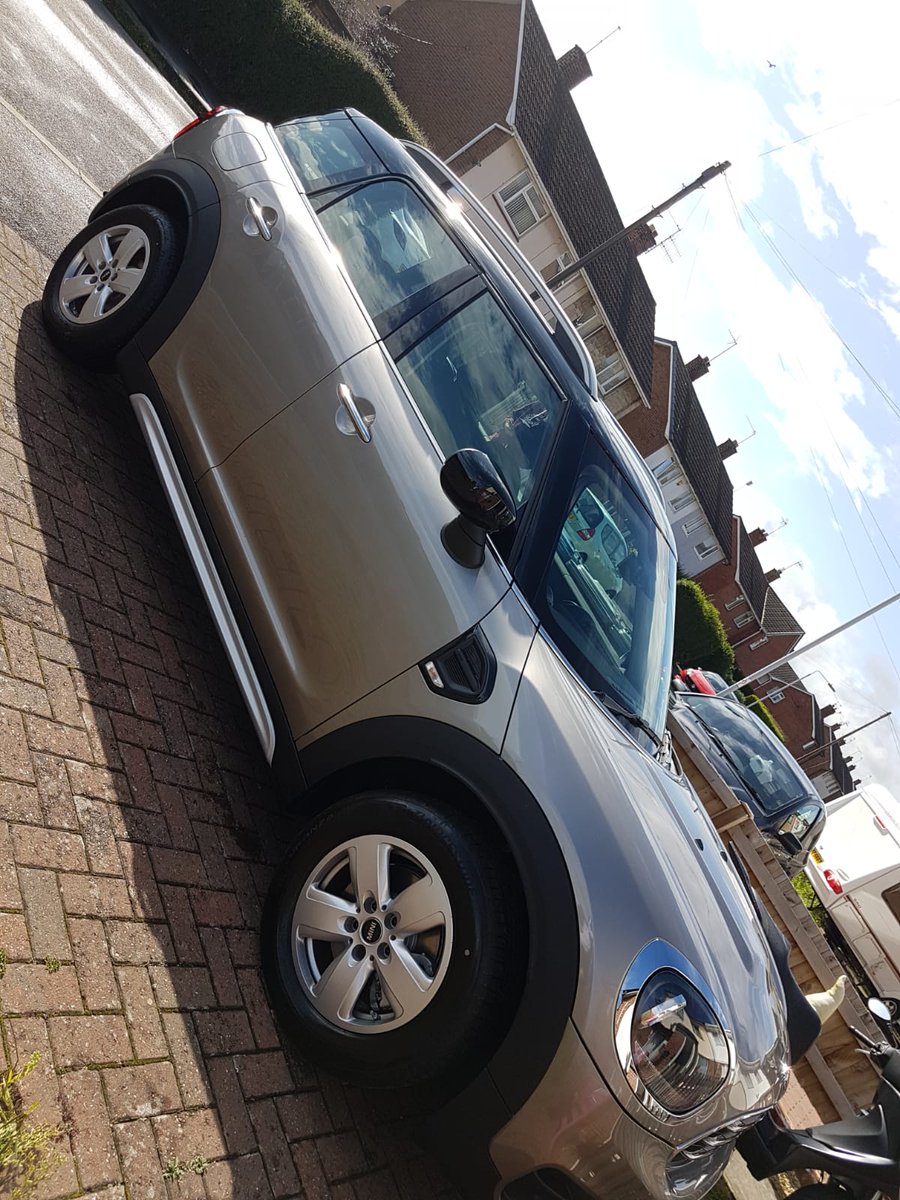 iSophieWright's tweet image. New car day!! #69Plate #MiniCountryman @MINI
