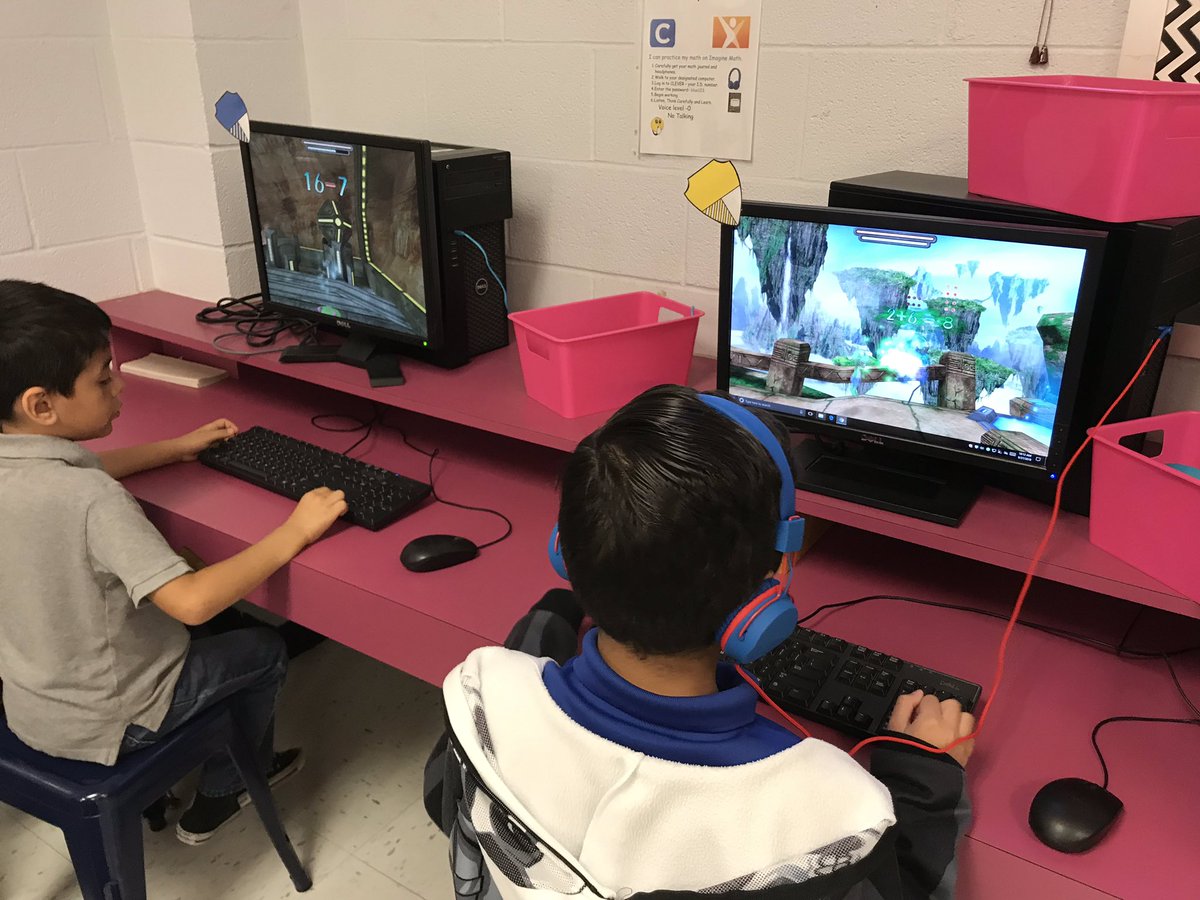 cesparza78's tweet photo. Fun Friday Stations after tests are done @GarrigaElem @ProdigyGame @ImagineLearning #greaterthanLessthan https://t.co/QHzmxgQppU