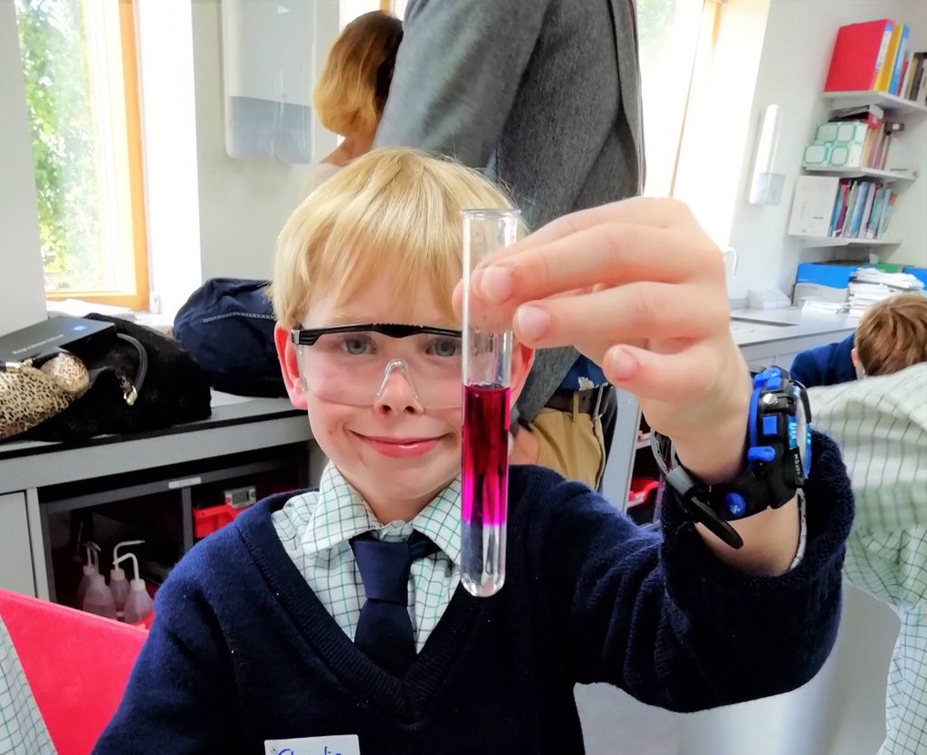 _Ludgrove's tweet image. A crack team of young scientists from the IVs donned goggles to pit its wits against 26 other teams in the Prep Schools Science Challenge @BradfieldCol. Well done boys for a great performance! #sciencecompetition #schoolscience  #scienceexperimentsforkids