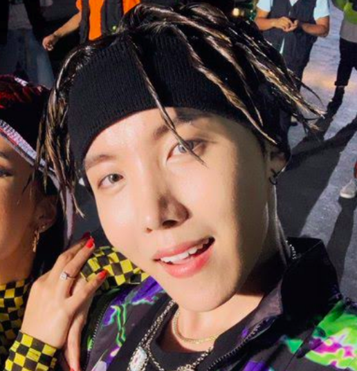 BTS Hoseok-wore gel twists to resemble dreads for hip-hop song