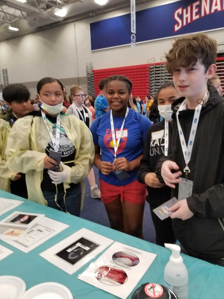 FCMSDeanBoothe (@deanfcms) on Twitter photo FCMS students enjoying WOW! @FCMSPrincipal <a href="/scott_lykins/">ScottLykins_WSIS</a> <a href="/FCMSAPGRIZ/">Stephanie Grzywacz</a> @MaryBethEchev FCMS students enjoying WOW! @FCMSPrincipal <a href="/scott_lykins/">ScottLykins_WSIS</a> <a href="/FCMSAPGRIZ/">Stephanie Grzywacz</a> @MaryBethEchev