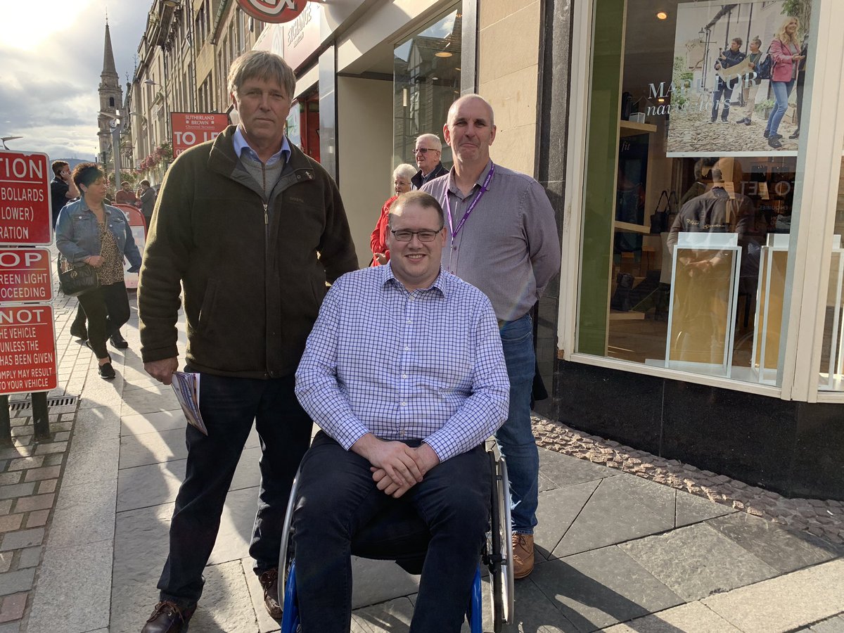 @ScotlandsTowns @CllrJarvie and Cllr Callum Smith and I spending time in Inverness this afternoon #MSPTownTime