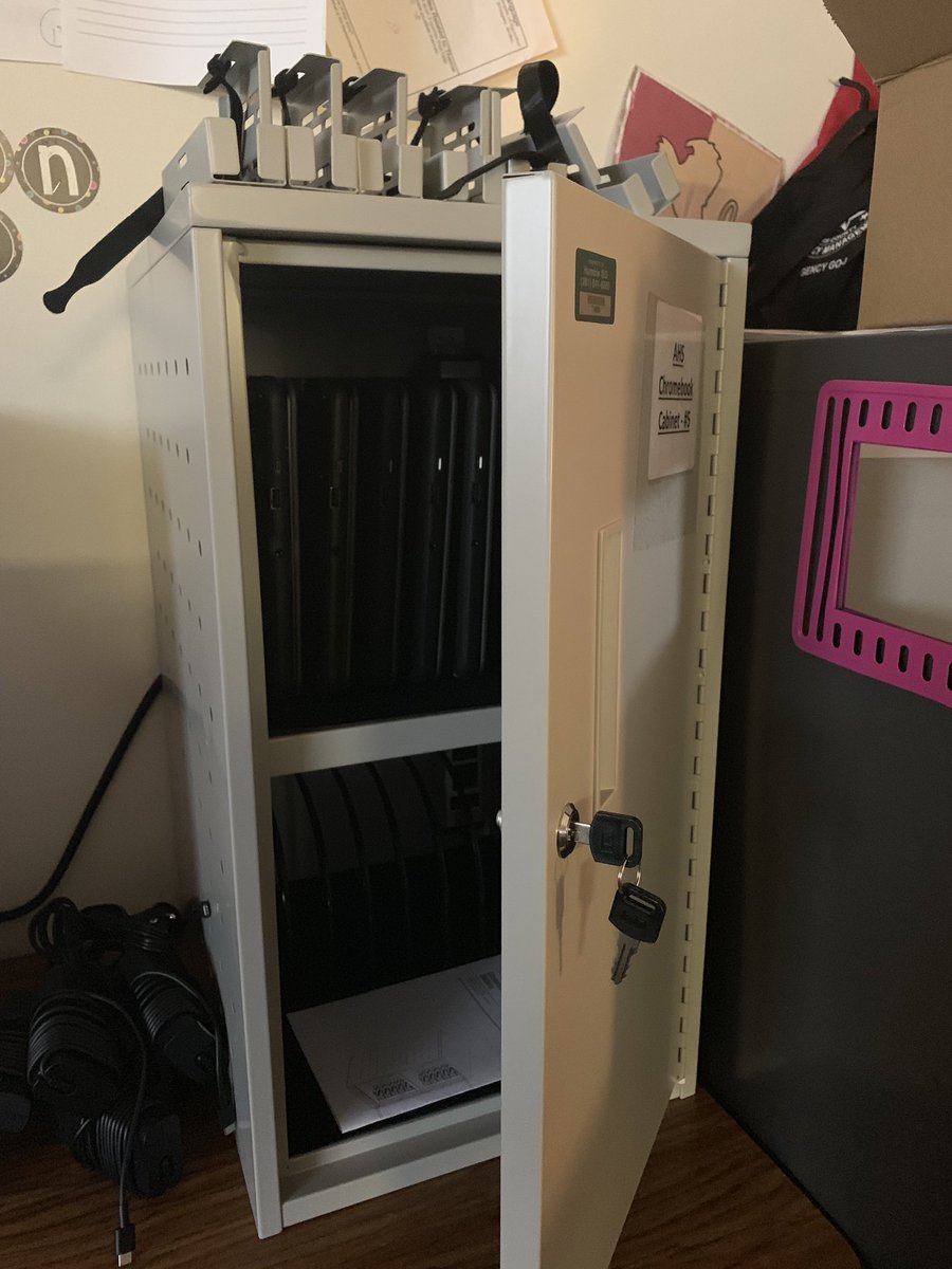 It may not look too exciting, but we’re pumped to start incorporating technology into our daily lessons! Maybe we could jazz it up with an <a href="/HumbleISD_FDN/">HumbleISD Foundation</a> sticker?? <a href="/MsMockbee/">Chelsea Mockbee</a> <a href="/BMeirhofer/">Brittany Meirhofer</a>