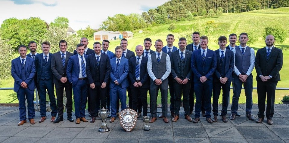 Live Borders tweet media