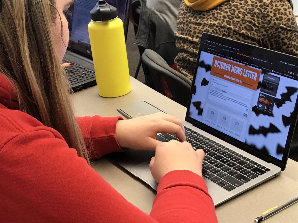WSUVEdTech1's tweet photo. Loved seeing the variety of differentiation newsletters being developed today! Looking forward to Monday’s gallery walk! #wsuvedtech https://t.co/Iq7mL2KzBG
