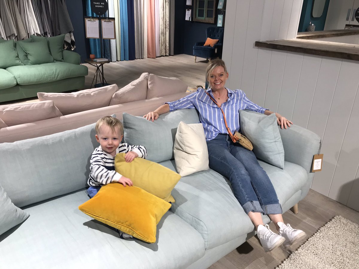 JimmyDimond's tweet photo. After trying them all out...this one please!! @loafhome #LoafingInSolihull https://t.co/lTqqdVZu98