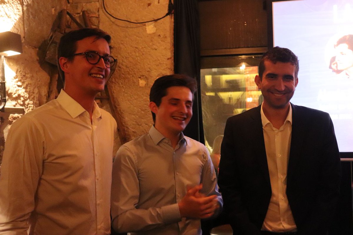 GriffondM's tweet photo. Merci aux jam, aux comités et à nos parlementaires pour leur convivialité. De belles perspectives pour notre mouvement https://t.co/kNr2EX36Xb
