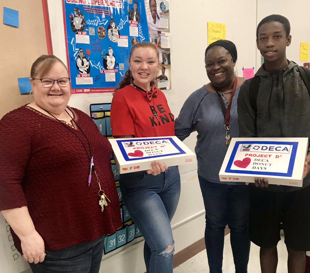 DauphBrandonAOF's tweet photo. Brandon DECA Project D3 or DECA Donut Days showing appreciation to the Career and Technical Education Departments @brandoneaglesd1  @BrandonHSEagles #FLoridaDECA #DECA #HereWeGo  #soaringtogreatness  #connectioniskey https://t.co/V1TybWu2LW