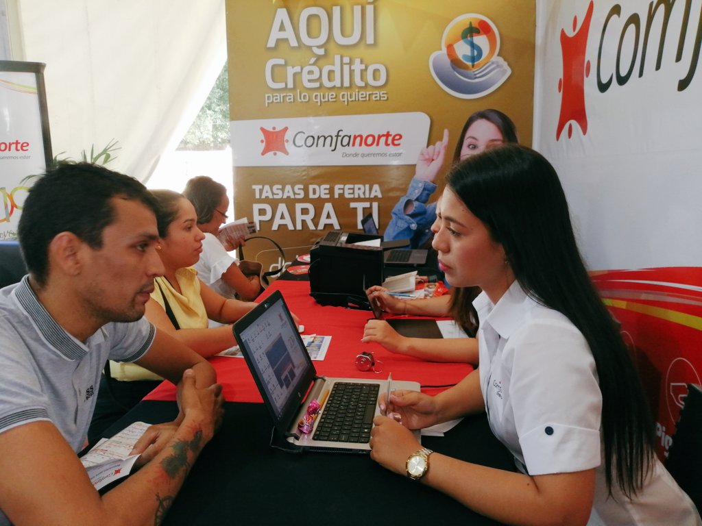 Comfanorte's tweet photo. CRÉDITO CON TASA DESDE EL 0.80%
Ven a #Expovive y aprovecha esta tasa que Comfanorte tiene para ti.
Visita nuestro stand y adquiere tu crédito para lo que quieras.
Te esperamos en el #Ecoparque Comfanorte. Estaremos 27, 28 y 29 de septiembre con la gran feria #Expovive https://t.co/OojeZ5rt5I