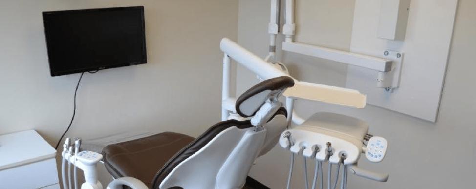 PollCartApp's tweet image. "With that in mind, you'll find that selling home care products online can increase the number of website visitors you receive." pollcart.com/why-your-denta… #ECommerce #Dentist