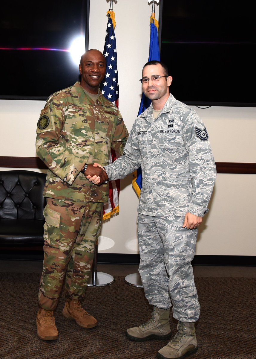USSF_SSC's tweet photo. 2/2: Congratulations to these outstanding Airmen! They have been coined by @cmsaf18 for their hard work, dedication and invaluable contribution to SMC, 61st ABG and to the #USAF!
#deftAF #digitalAF #disruptiveAF #LAAFB #SpaceStartsHere #SMC https://t.co/Ua1rkxUaOu