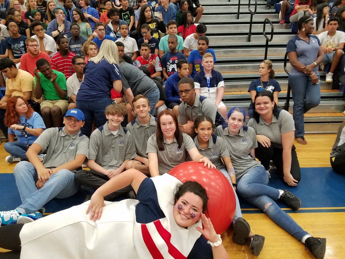 We got 💙for all our sports teams! #Peprallyedition #Homecoming #NeverLessThantheBest