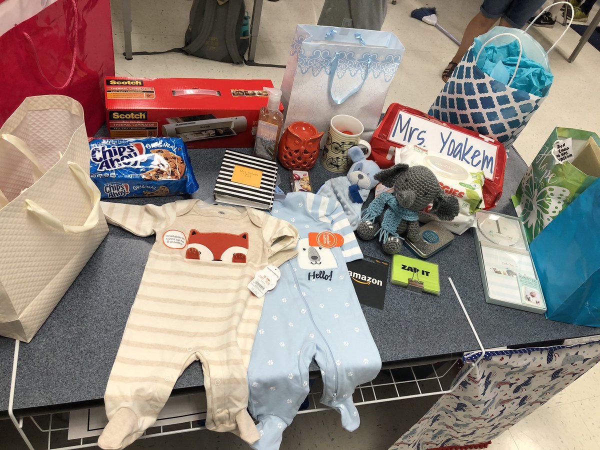 I am going to miss <a href="/delanna_herald/">Delanna Herald, NBCT</a> and her amazing 5th graders SO MUCH! They have made my student teaching experience AMAZING!! Thank you for all of the gifts and all of the memories 💙💙💙 <a href="/AlvatonElem/">Alvaton Elementary</a>
