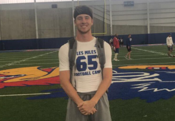 6starfootballMO's tweet photo. RANKING: Top STL QB prospects (2021) — Taking a look at some of the top STL QB prospects to watch this season, including Francis Howell's Alex Pipes and others:

https://t.co/a840bfUhNB https://t.co/Hd6qri8PmS