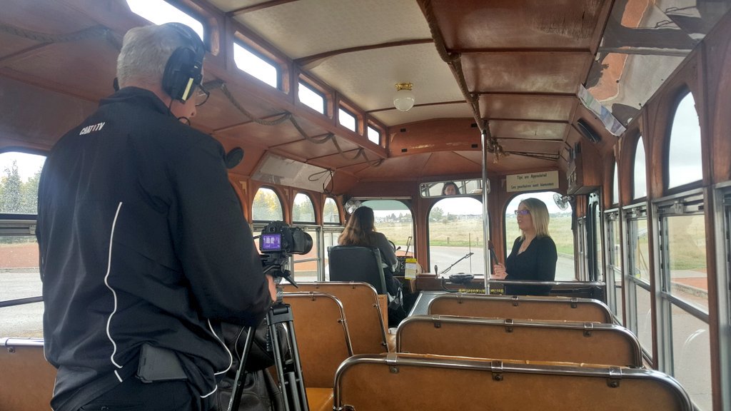 On our Medicine Hat Sunshine Trolley with <a href="/CHATNewsToday/">CHAT News</a> to shoot a segment for "the scene". #medhat response to this tourism initiative continues to grow. #tourismworks