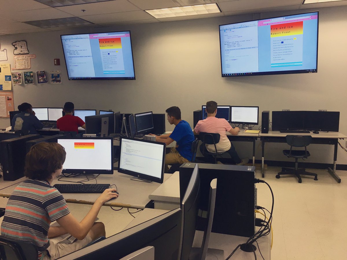 LymanDesignTech's tweet photo. #CSS challenge to wrap up Web 1 class this week 🖥 https://t.co/AhXeerr491