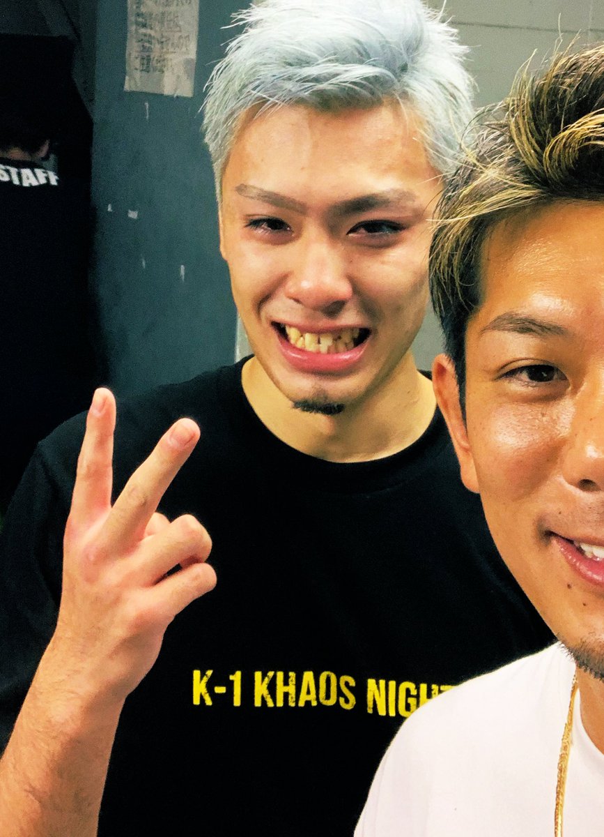 1_kouzi's tweet photo. 二人共よくやった

俺らはさ男やからな笑れたらええしコケにナンボでもされたらええんやで
天才でもない俺らが成り上がったら最高にイケてるやん

とことん落ち込んでとことんコケにされてとことん貫いて泥くさくても成り上がって見返して応援してくれとる方々に恩返ししたろうで♪

お前らなら大丈夫 https://t.co/LEjaPbc2ww
