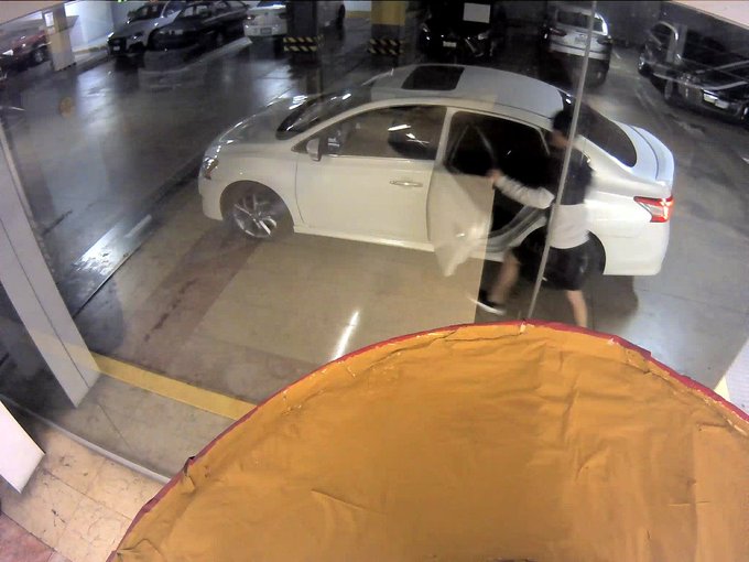 View image on Twitter