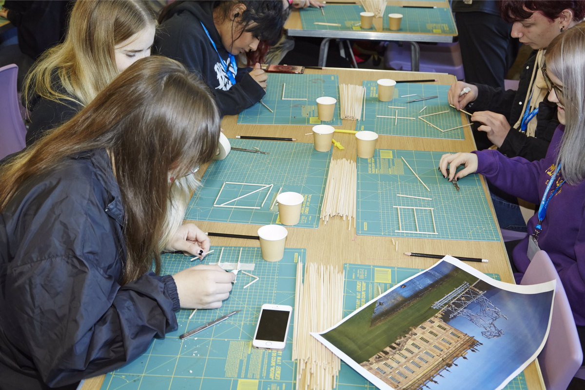 ChatsArtsFest's tweet photo. This time last week we had Hattie Stewart, Kellyanna,  Ben Long and Mary-Ann Dunkley sharing insights into their illustration, sculpture and textile design practise with students from the local area “One of the best days out I have ever had!” 📸 Neil Marriott https://t.co/8KR63wUJ6J