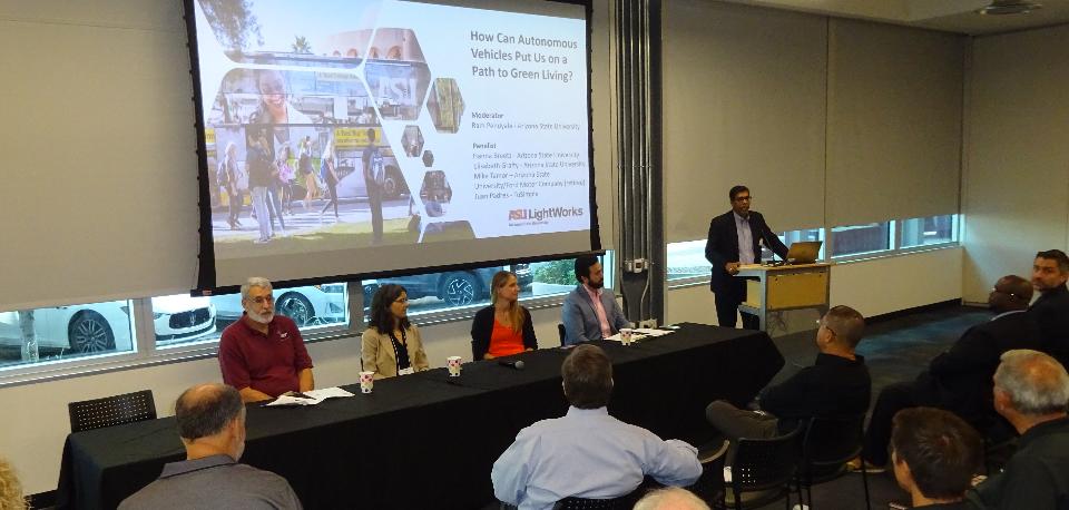 AzSmartCities's tweet photo. .@GreenLivingAZ The Future of #ElectricVehicle &amp; #AutonomousVehicle Event Kicks Off with @APSfyi @NikolaMotor @TuSimpleAI @SRPconnect @Az_Energy @EvArizona @AzCommerce @ASUGreen @ASU #ASUSkySong #AzSmartCities #AzDataCenter #AzDC20 https://t.co/XP5xP5cDNN