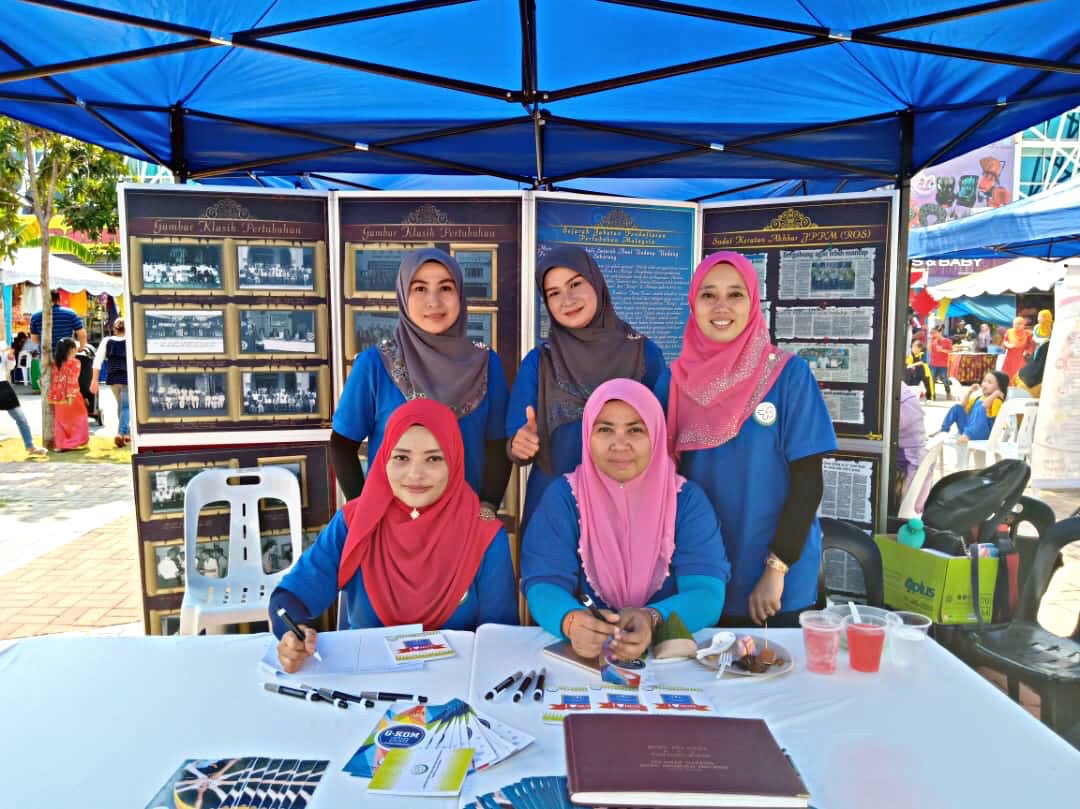 melayujati1962's tweet image. Terima kasih geng jppm, semoga anda berpuas hati dengan baju kami. Jika anda berminat anda boleh whatsapp 0104004595 #printingbaju #melayujati