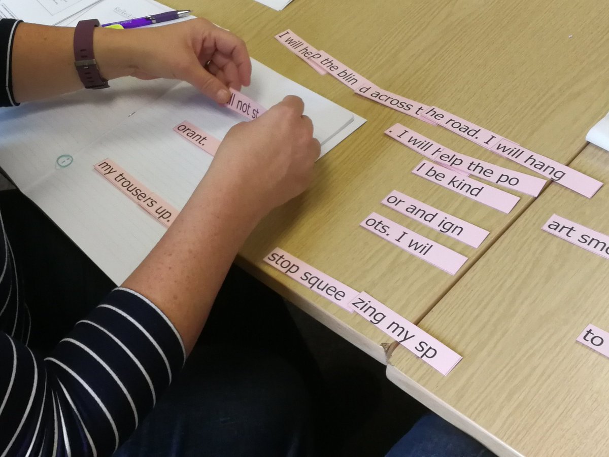 Portland_F_S's tweet photo. We've had a great day sharing best practice on the Developing Reading and Writing course with @E_T_Foundation and @claire_callow at @CCPboro. https://t.co/0zZJCQivsy