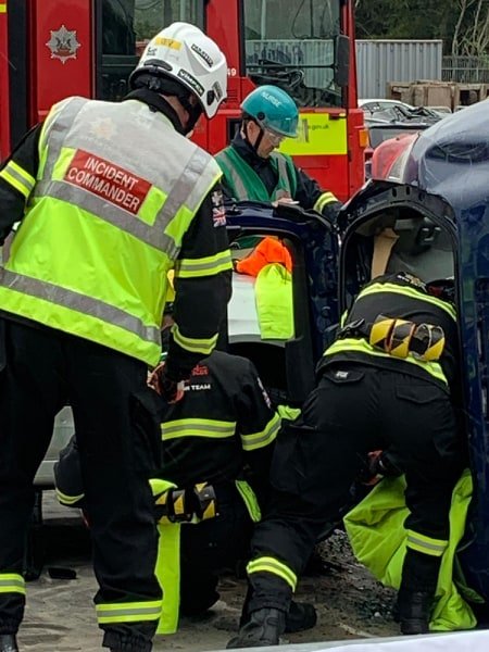 EssexExtTeam's tweet photo. The team had a good run off on the standard scenario today at the @_ukro  @UKRODerbys2019 National Rescue Challenge. Good workshops learning how to manage and enter hybrid vehicles and composite materials too. #SharingSkillsSavingLives #development https://t.co/UG78ESioza