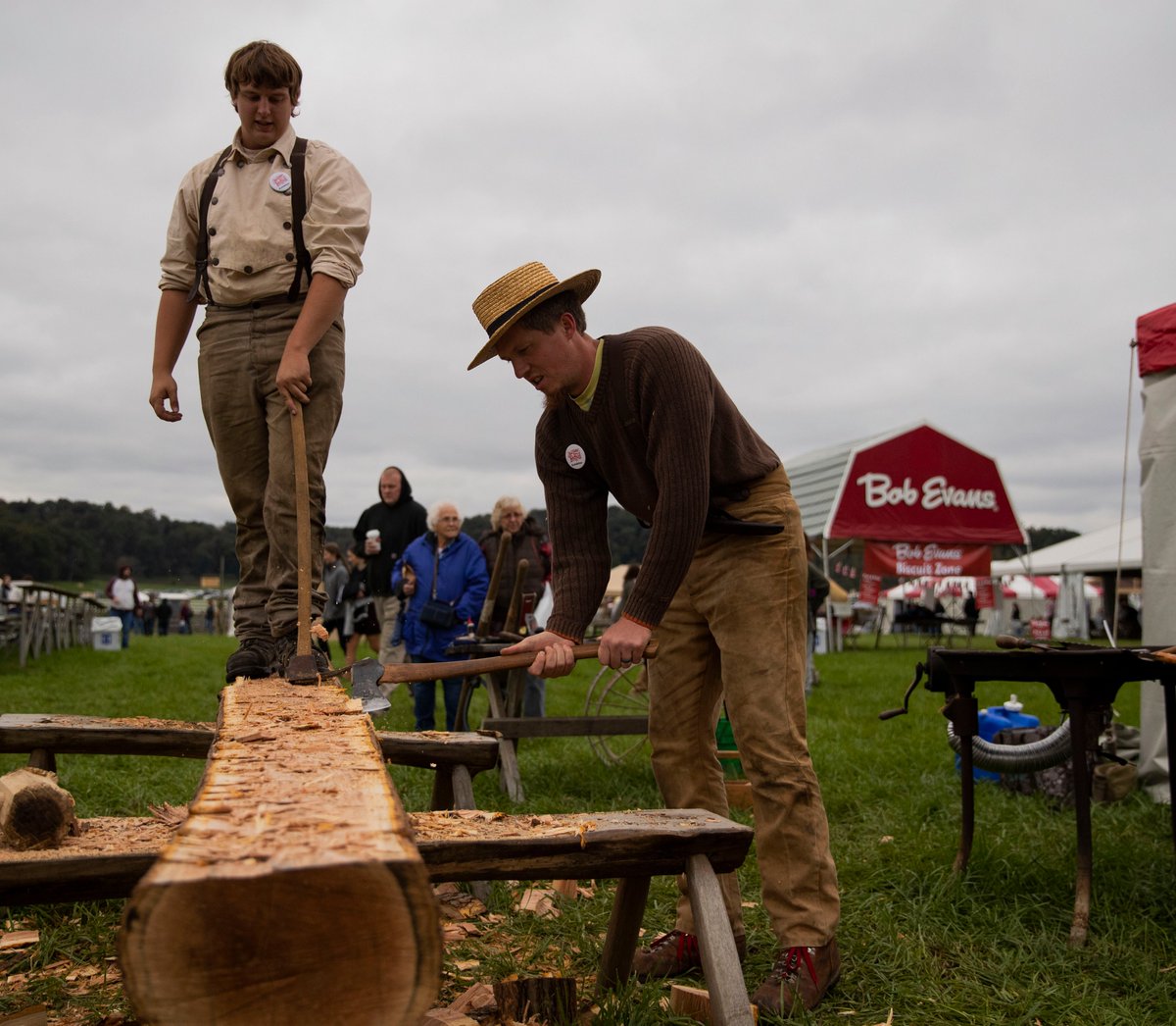 BobEvansFarms's tweet photo. Two weeks until Bob Evans Farm Festival! Don't miss out on family fun, arts & crafts, farm contests, live music and, of course FOOD! #BEFarmFest
https://t.co/oPMZmeUloj https://t.co/mDaQ3g8sGH