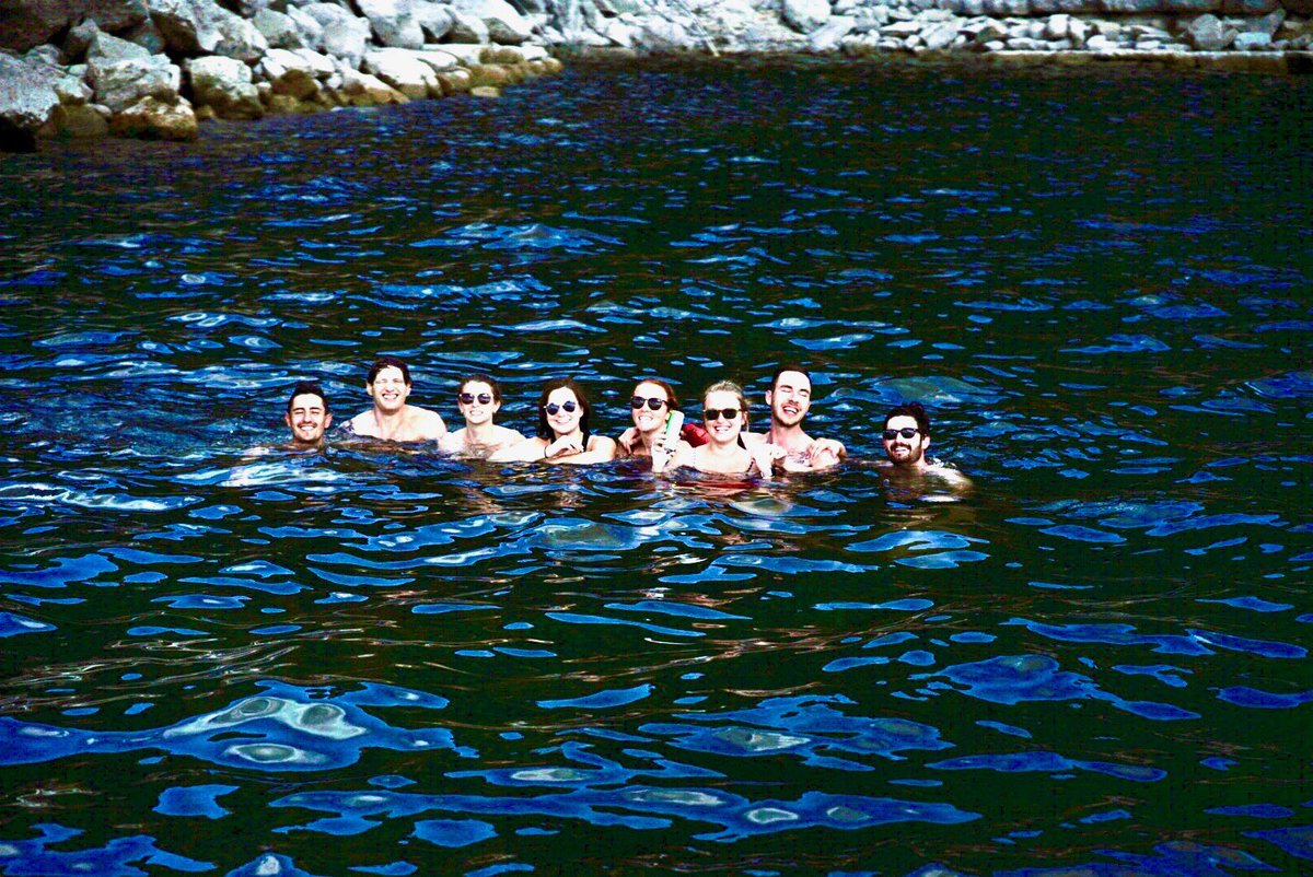 BrooksourceATX's tweet image. What. A. Week! From celebrating our past month’s top performers out on Lake Travis🏄🏽‍♂️, to kicking off career fair season! 📈 Huge shout out to all the amazing people we met at HackerX, TAMU and UT. You guys rock! 🤙🏽🚀#bememorable2019 #collegegrads #HookEmBaby #GigEmAggies