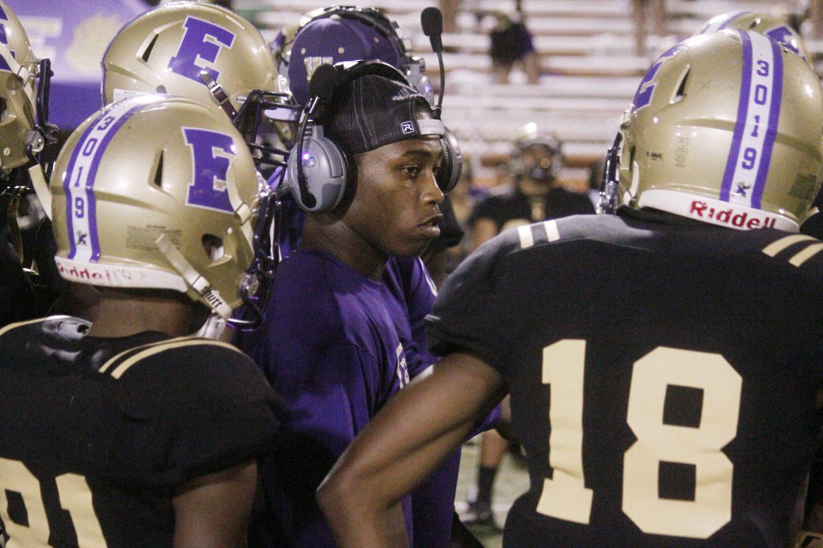 liltee7__'s tweet photo. “Tee got the 🐐 talk. You wanna play in the league, you get the 🐐 coach!” 🦅 #RepdaE 💜 https://t.co/WtM3Gjl1IY