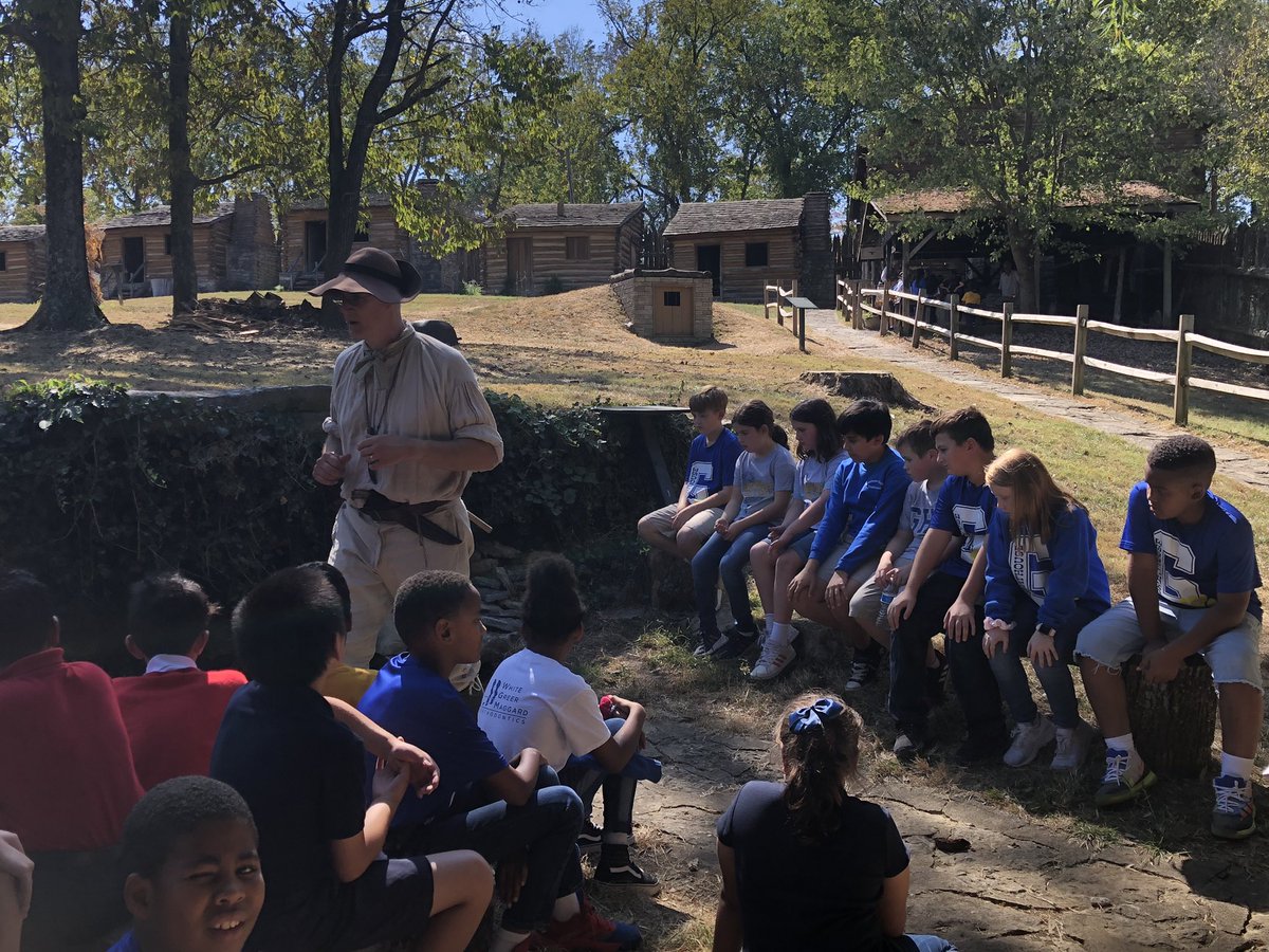 MsWeiter's tweet photo. Lions learning in the road today at #fortharrod. #thenandnow #ghlionpride #ilovemyjob #wearejcps https://t.co/KaquliVh8x