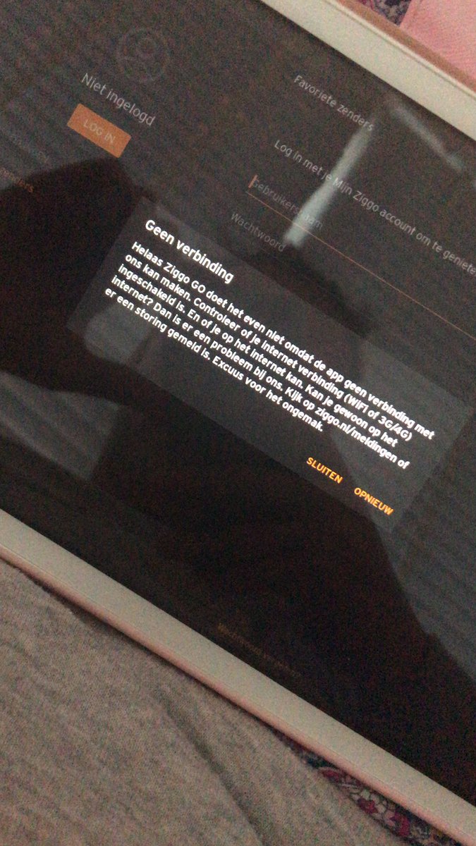 _Gaby_1989's tweet photo. @ZiggoWebcare Sinds gisteren Ziggo mediabox next, maar nu krijg ik de hele tijd dit ☹️ Wat nu? Op telefoons enzo doet alles het goed. https://t.co/X5Jq5b6n0g