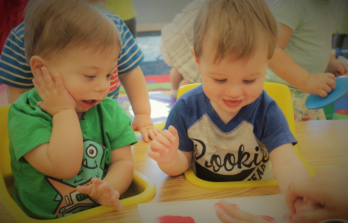 TLEdoylestown's tweet photo. Dude.... you are so good at painting apples!!! #TLEdoylestown #LearnPlayGrow #InfantB #Doylestown #TheLearningExperience https://t.co/wHdsFboQoi