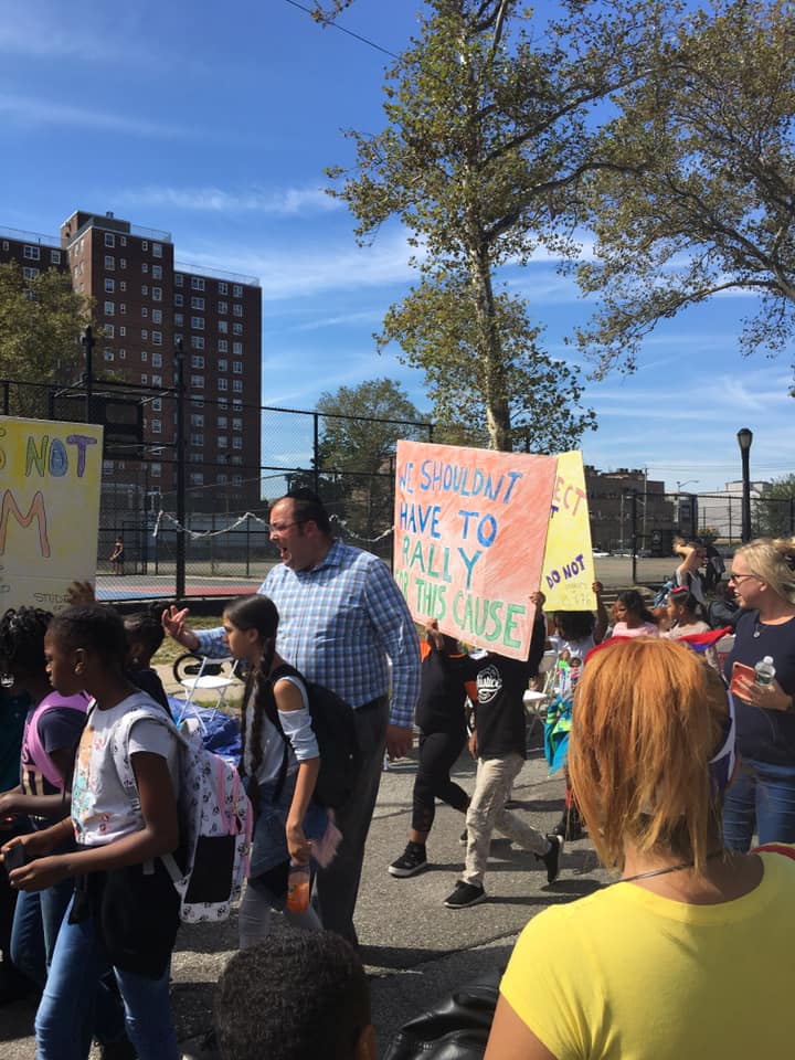 Red Hook WiFi tweet media