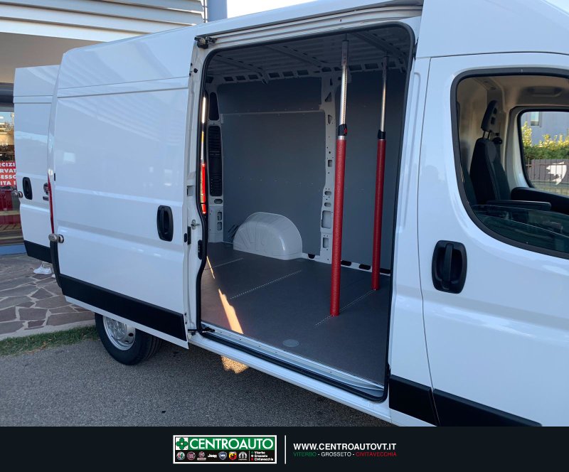 Centroautovt's tweet photo. La nuova generazione del business è già al lavoro. Vi asepttiamo questa sera al punto vendita #Wurth di Viterbo. #FiatProfessional #Ducato https://t.co/1cOVCUrMoN