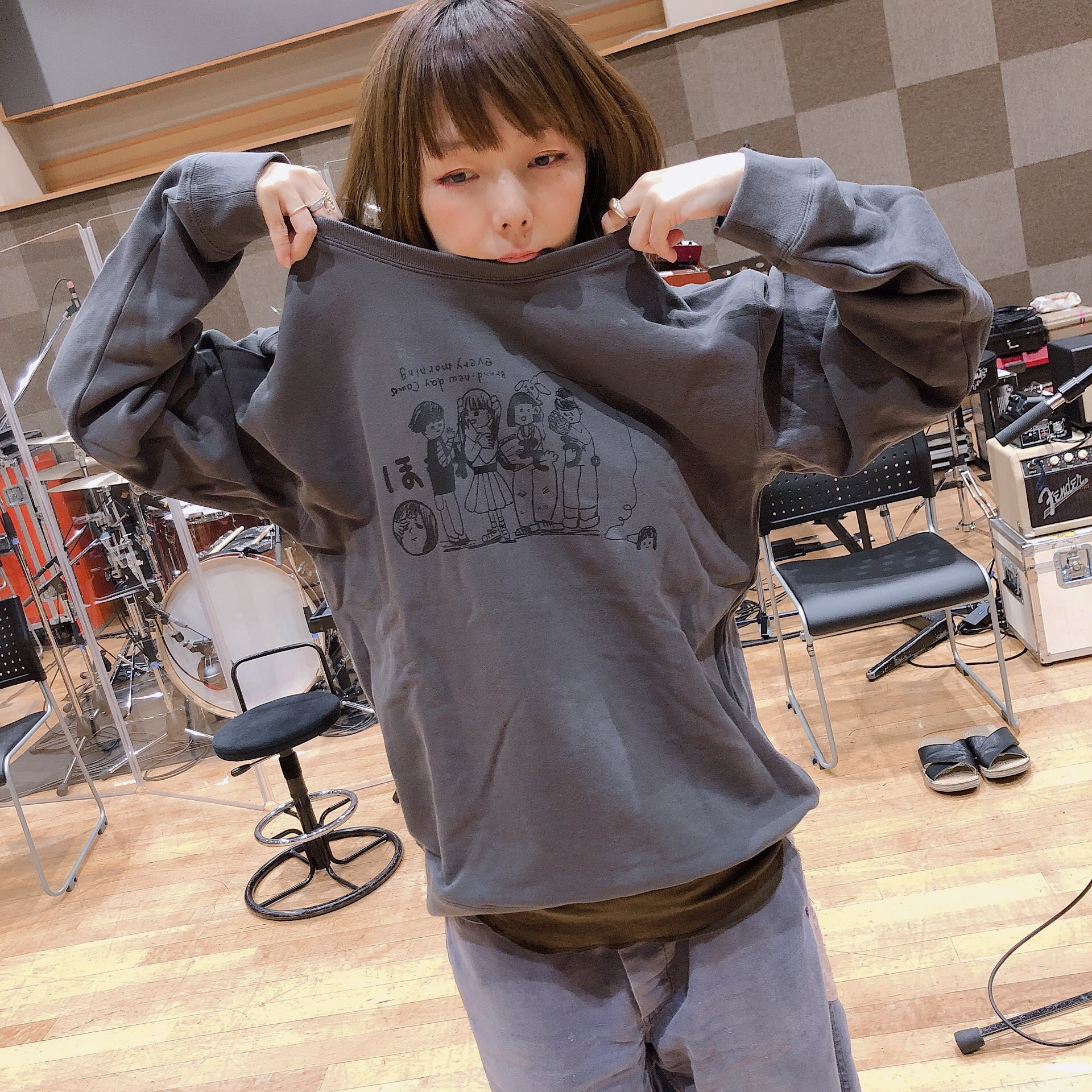 aiko Live Tour「Love Like Rock vol.8」ツアーグッズ発表