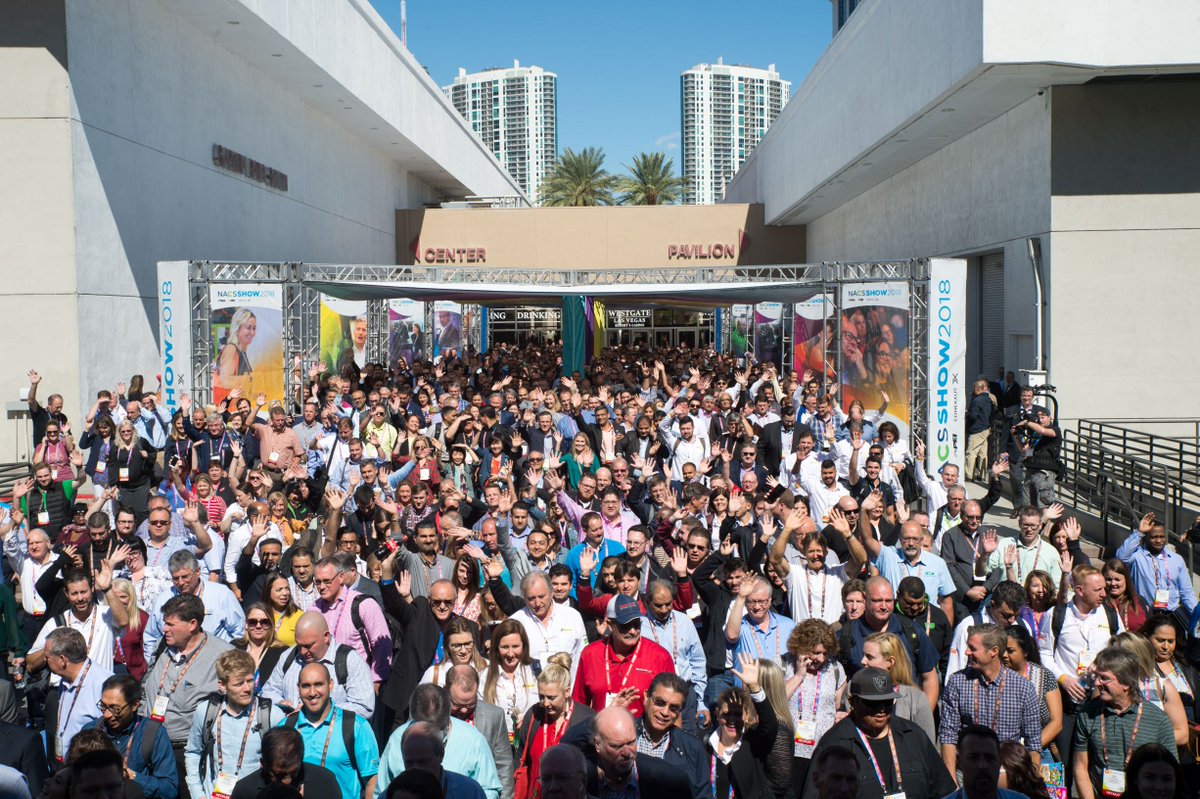 NACSonline's tweet photo. Download the NACS Show mobile app, your ticket to an amazing Show experience in Atlanta. >>
https://t.co/ve8xSZuXgK
#NACS #NACSDaily #CStores #NACSShow #MobileApp #Atlanta #Convenience #Schedule #Maps #ShowPlanner #Show #Conference #Convention #Retail #Retailers #Suppliers https://t.co/Gvhy5xBwTV