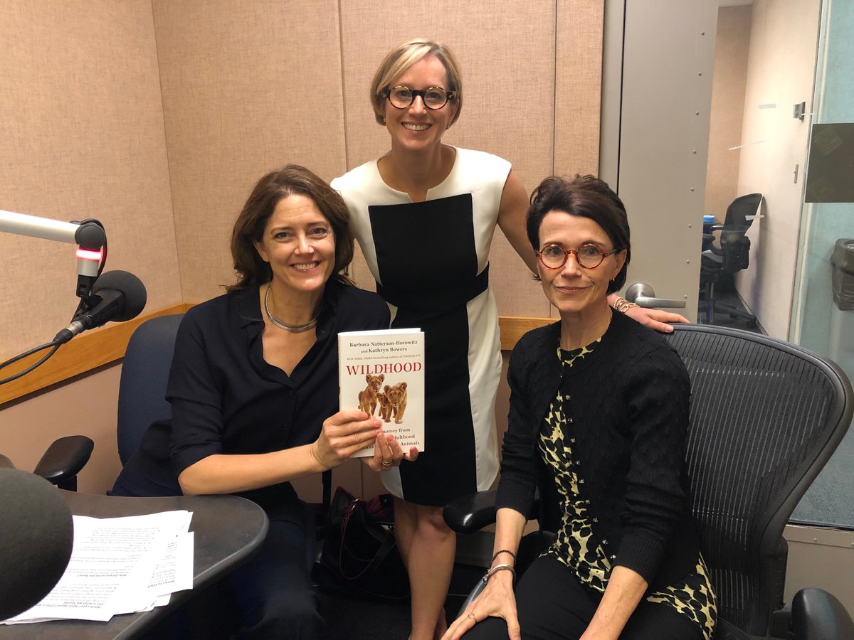 KathrynSBowers's tweet image. To have the brilliant @LDamour say our book inspires compassion for young people means the world to me--her writing on the challenges of adolescence is the sharpest, most empathetic, and most useful around. Thank you, Lisa! #Untangled #UnderPressure @NYTParenting #glitterjar